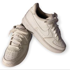 NIKE AIR FORCE ONES